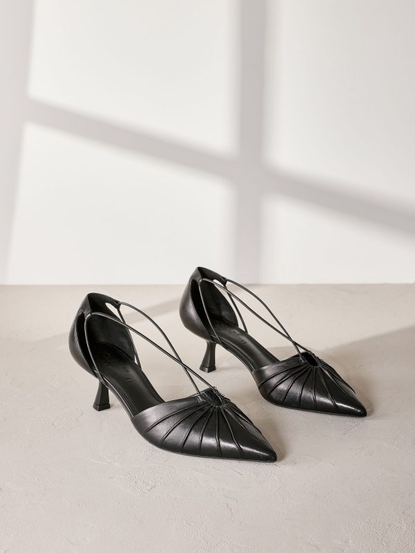 Singertrad582496 Black Signature Leather Point Toe Tube Strap Kitten Heels - Image 5