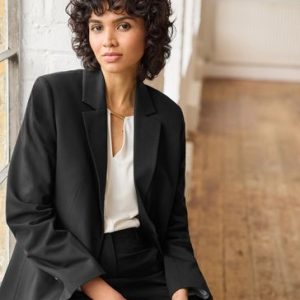 Singertrad582508 Black Tailored Single Breasted Suit